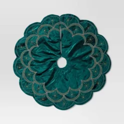 48" Christmas Dia Art Deco Embellished Soft Velvet Tree Skirt Green - Wondershop™ 8 48" Christmas Dia Art Deco Embellished Soft Velvet Tree Skirt Green - Wondershop™ -Christmas Supply Store GUEST 29605436 719e 4524 8537 e5520d02b7ea