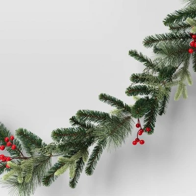 6' Mixed Greenery With Berries Christmas Artificial Garland - Wondershop™ 4 6' Mixed Greenery With Berries Christmas Artificial Garland - Wondershop™ - Image 2