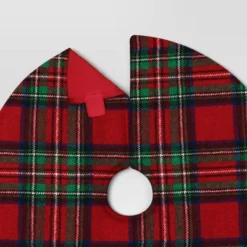 16" Christmas Dia Red/Green Plaid Mini Tree Skirt - Wondershop™ -Christmas Supply Store GUEST 6403b766 889b 4a54 92ff 45f45f0f01e5
