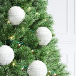 4ct 150mm Christmas Ornament Set White Fringe - Wondershopâ˘