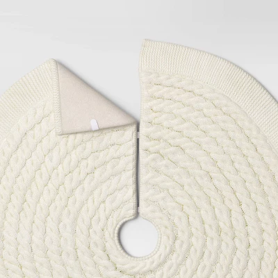 48" Centric Cable Knit Tree Skirt - Wondershop™ 5 48" Centric Cable Knit Tree Skirt - Wondershop™ - Image 3
