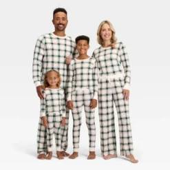 Baby Plaid Ribbed Holiday Matching Family Footed Pajama - Wondershop™ Cream 8 Baby Plaid Ribbed Holiday Matching Family Footed Pajama - Wondershop™ Cream -Christmas Supply Store GUEST d13738c3 7198 400a 9cfc f504eadb7c5d 5
