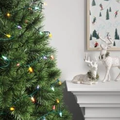 60ct LED Faceted C6 Christmas String Lights Twinkling With Green Wire - Wondershopâ˘